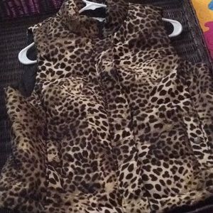 Women’s petite large Jones New York vest